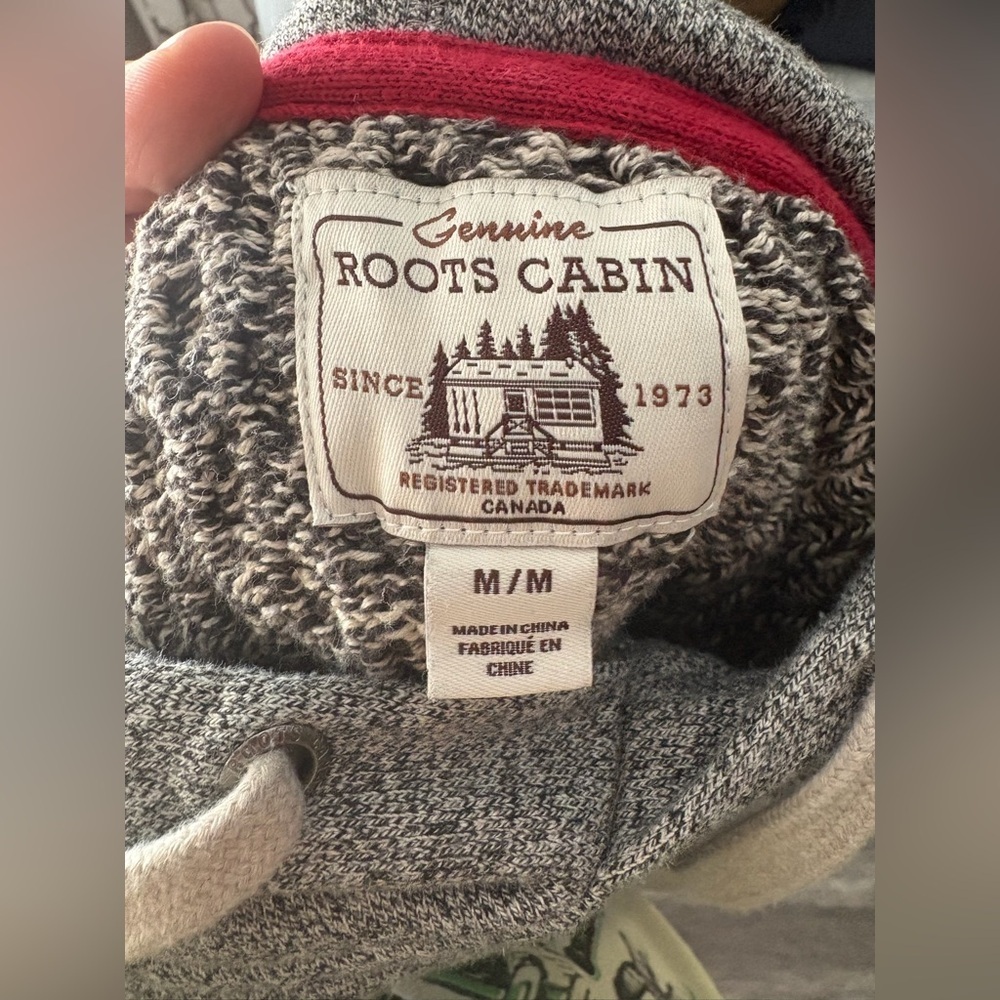 Roots Cabin Knit Hooded Salt and Pepper Sweater - Picture 6 of 6